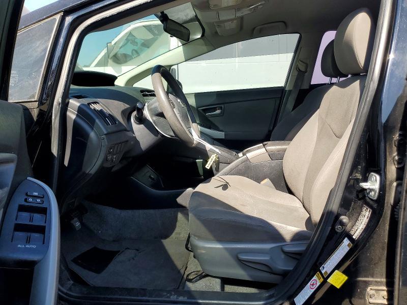 2015 TOYOTA PRIUS TWO — Фото 7 из 12
