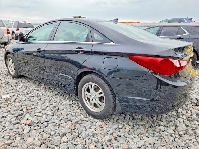 5NPEB4ACXDH619892 2013 HYUNDAI SONATA photo no. 2