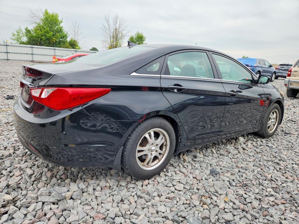 5NPEB4ACXDH619892 2013 HYUNDAI SONATA photo no. 3