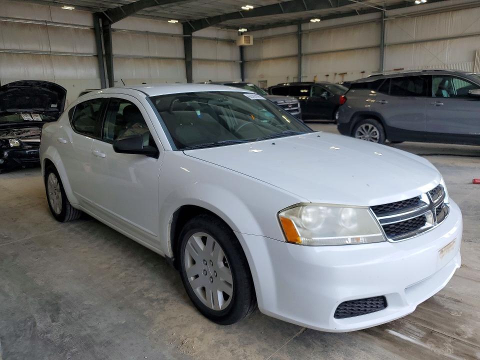 2013 DODGE AVENGER SE — Фото 4 из 12