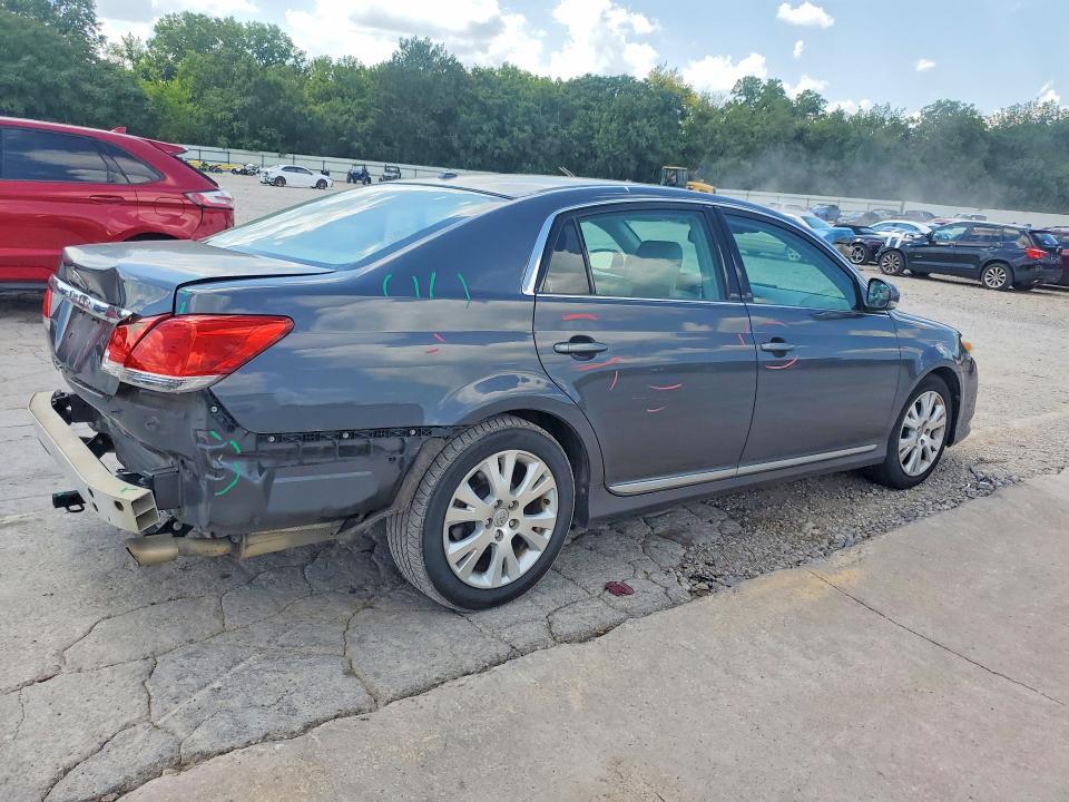 2012 TOYOTA AVALON BASE — Фото 3 из 12