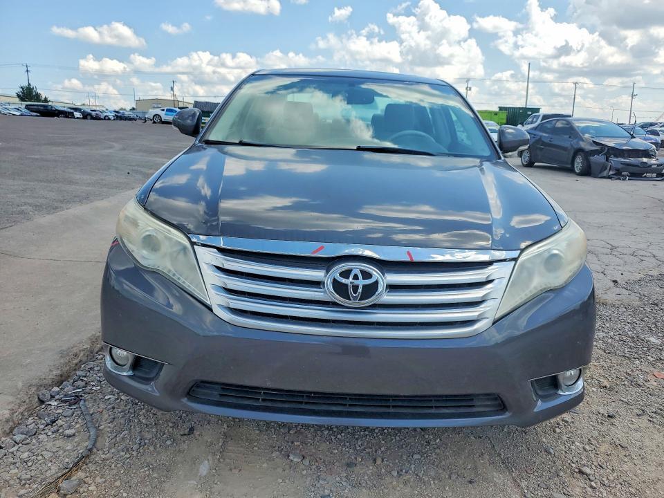 2012 TOYOTA AVALON BASE — Фото 5 из 12