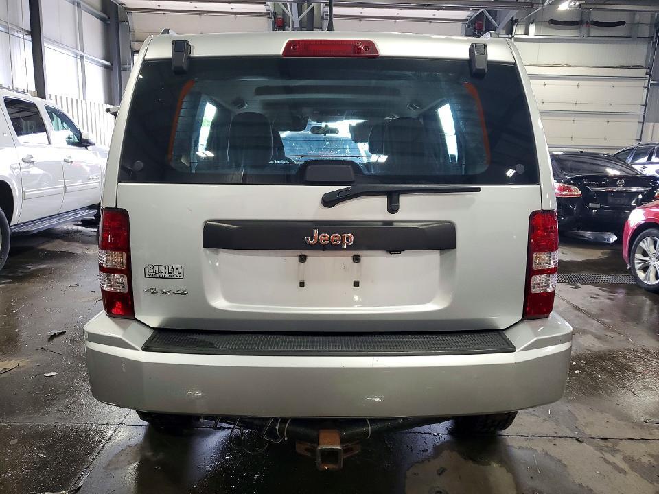 1J4PN2GK4BW555997 2011 JEEP LIBERTY photo no. 6