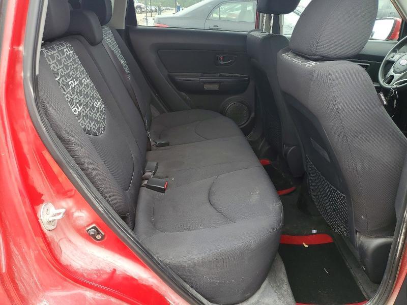 2011 KIA SOUL + — Фото 10 из 12