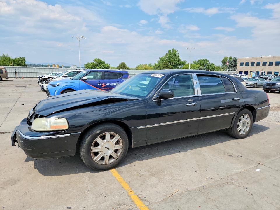 2010 LINCOLN TOWN CAR 2LNBL8EV3AX752793