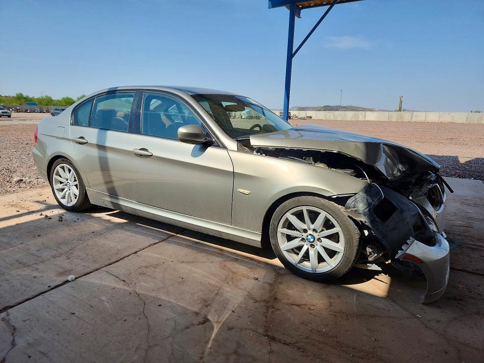 WBAPH7G57ANM54006 2010 BMW 328 photo no. 4