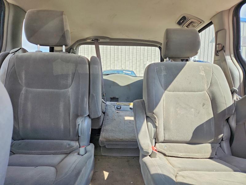 2005 TOYOTA SIENNA LE 7 PASSENGER — Фото 10 из 13