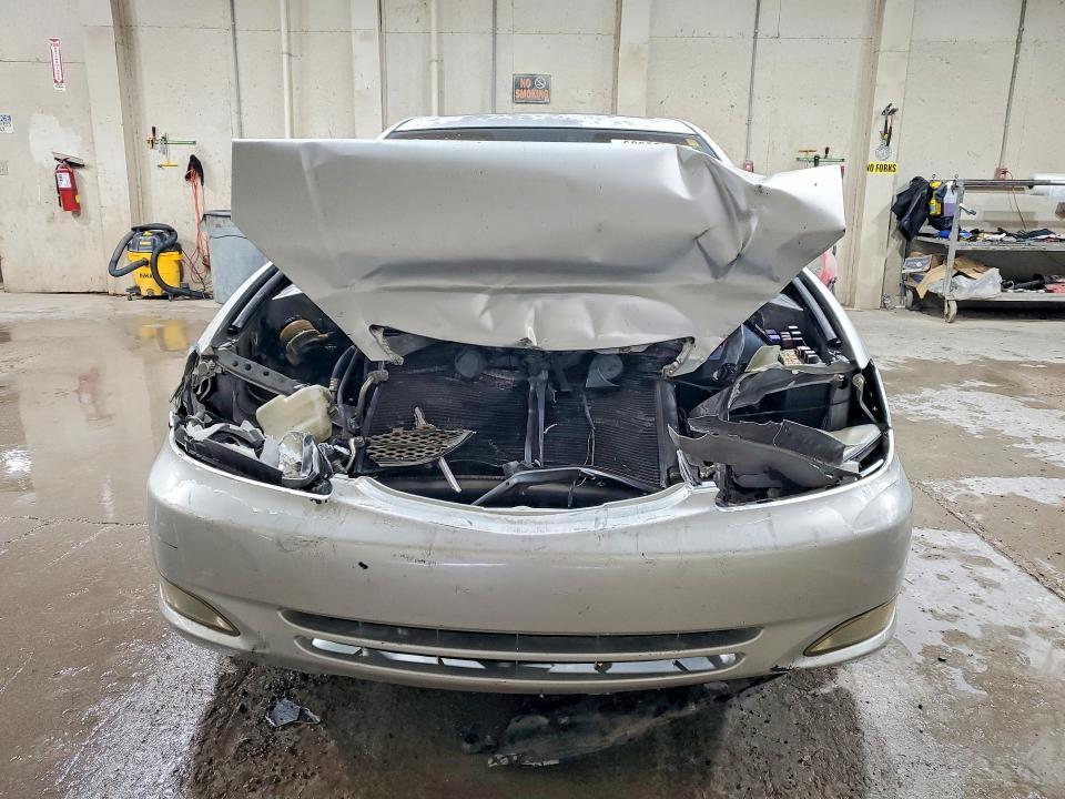 2003 TOYOTA CAMRY SE — Фото 5 из 12