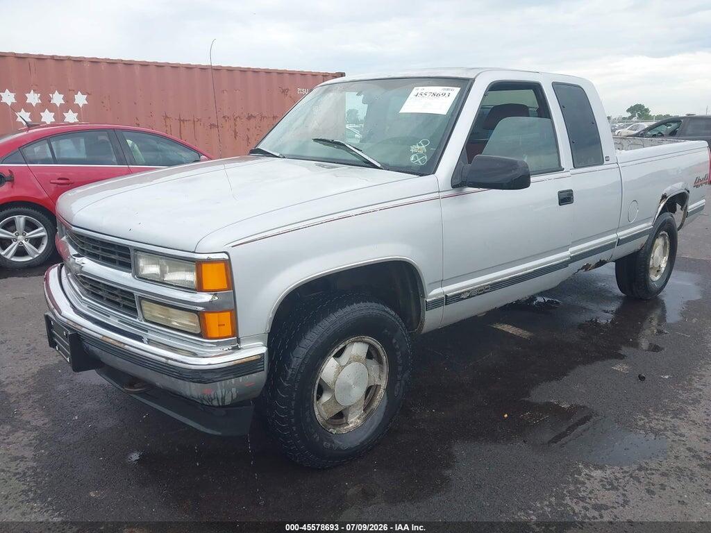 1GCEK19R7VE239692 1997 CHEVROLET K1500 photo no. 2