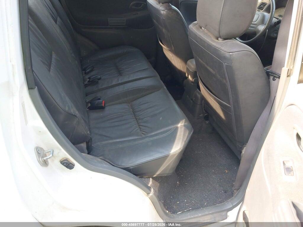 JS3TE62V3Y4103672 2000 SUZUKI GRAND VITARA photo no. 8