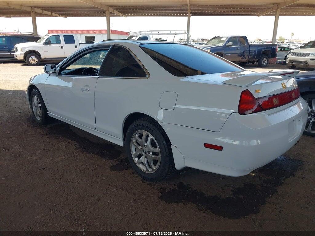 1HGCG22582A010545 2002 HONDA ACCORD photo no. 3