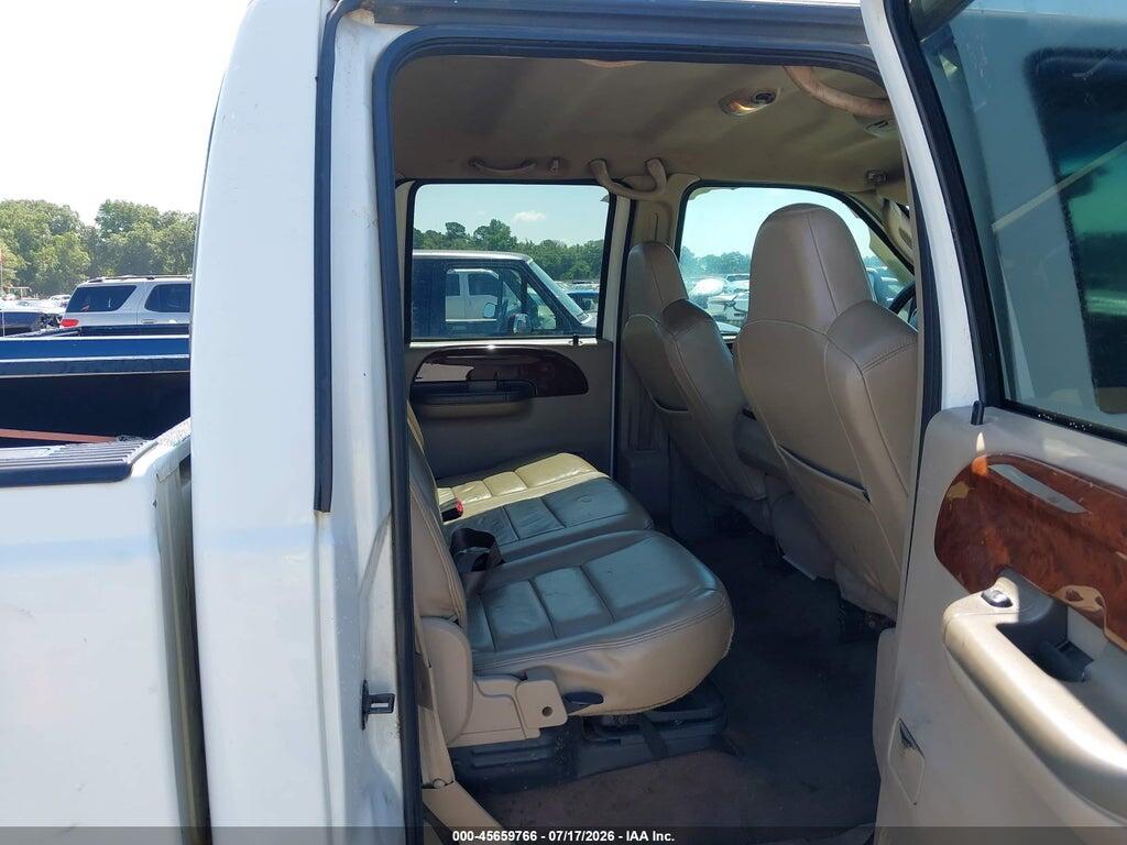 1FTNW21P64ED77758 2004 FORD F-250 photo no. 8