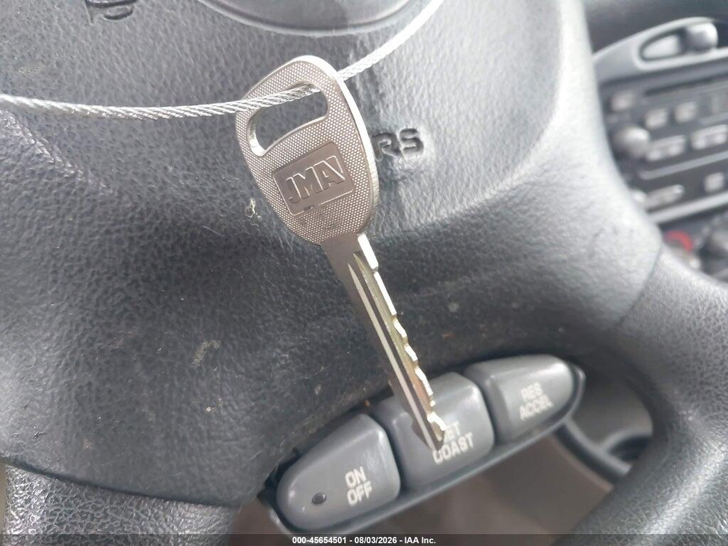 1G2NE52E05M196314 2005 PONTIAC GRAND AM photo no. 11