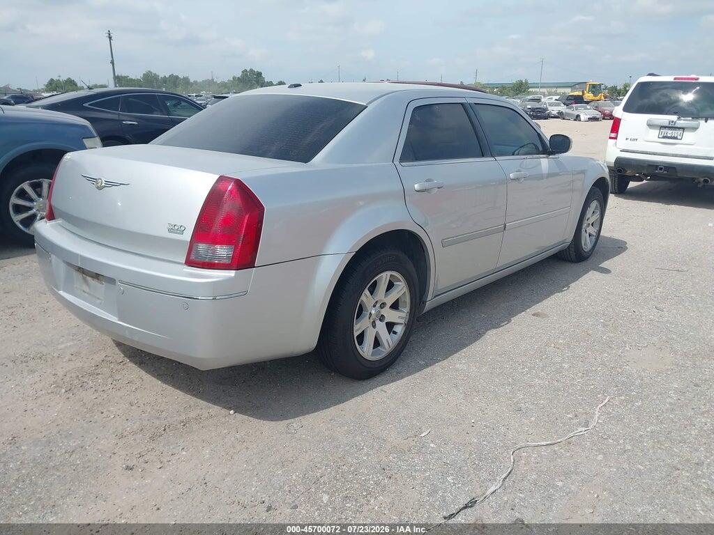2C3KA53G77H752686 2007 CHRYSLER 300 photo no. 4