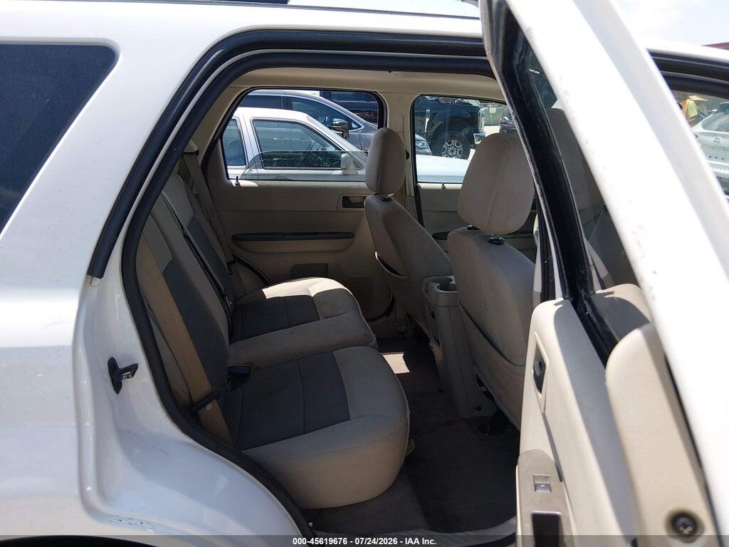 1FMCU03178KE01711 2008 FORD ESCAPE photo no. 8