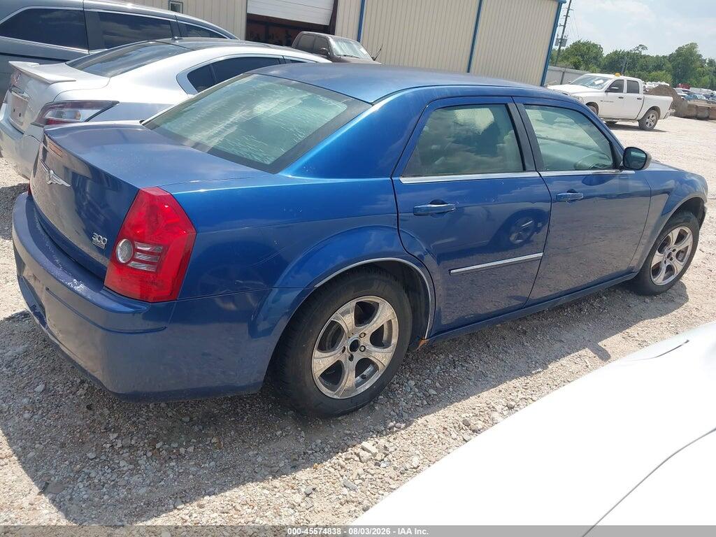 2C3KA43D09H612711 2009 CHRYSLER 300 photo no. 4