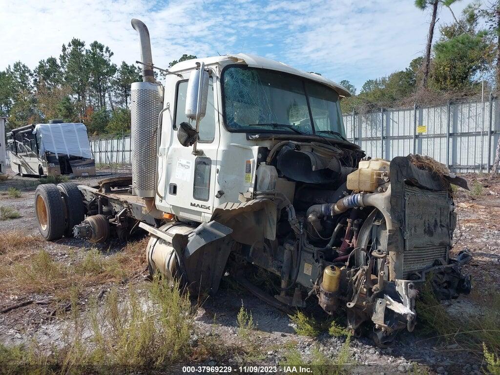 2010 MACK 600 1M1AW07Y5AM012086