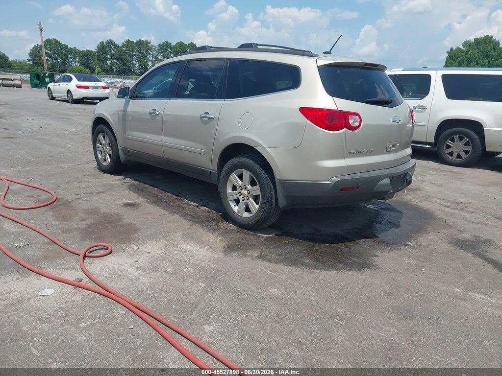 1GNLRGED2AJ246025 2010 CHEVROLET TRAVERSE photo no. 3