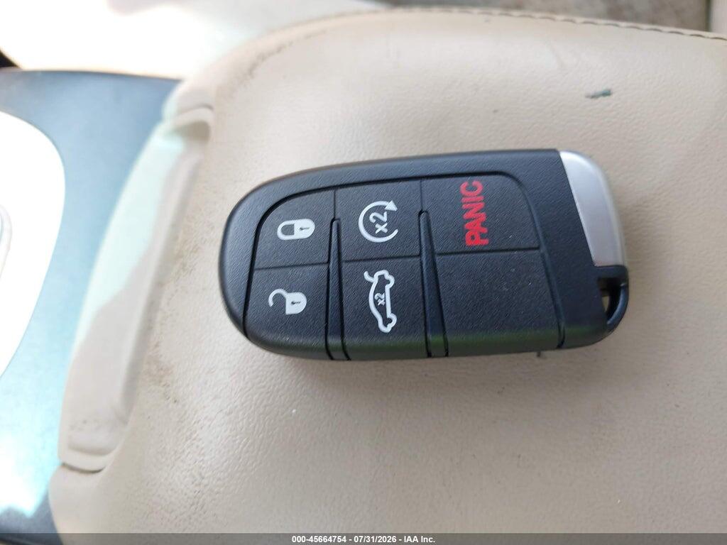 3D4PG1FG0BT558170 2011 DODGE JOURNEY photo no. 11