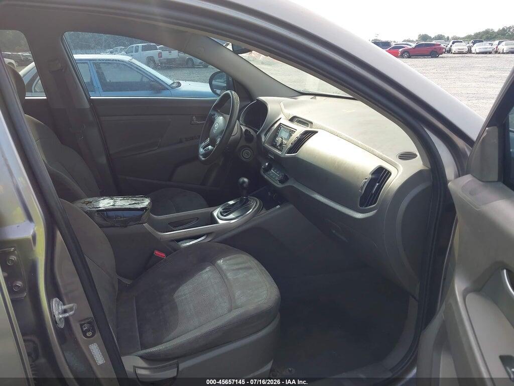 KNDPB3A23B7169854 2011 KIA SPORTAGE photo no. 5