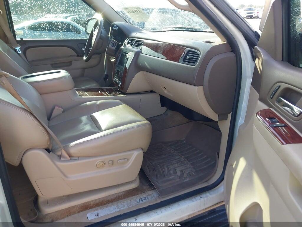 3GNTKGE35BG226964 2011 CHEVROLET AVALANCHE 1500 photo no. 5