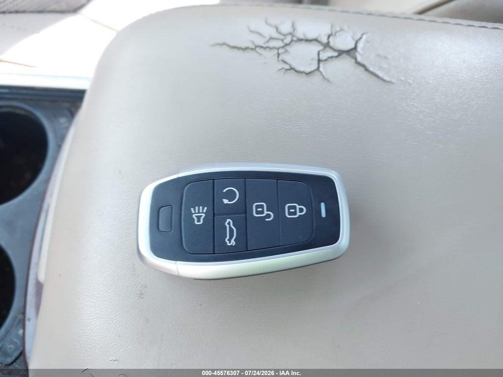 2C3CA5CG1BH528620 2011 CHRYSLER 300 photo no. 11