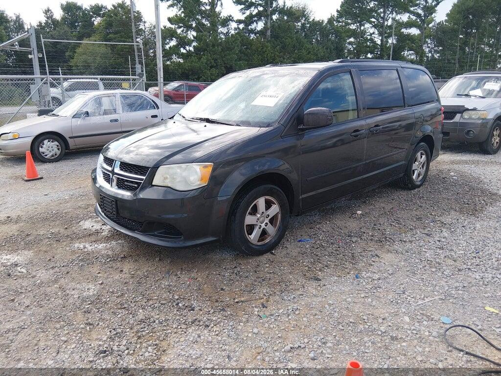 2D4RN3DG8BR755930 2011 DODGE GRAND CARAVAN photo no. 2