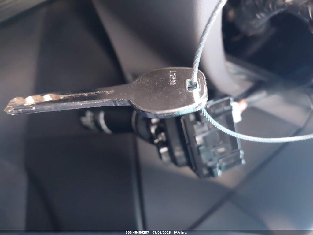 5NPEB4AC3BH103211 2011 HYUNDAI SONATA photo no. 11