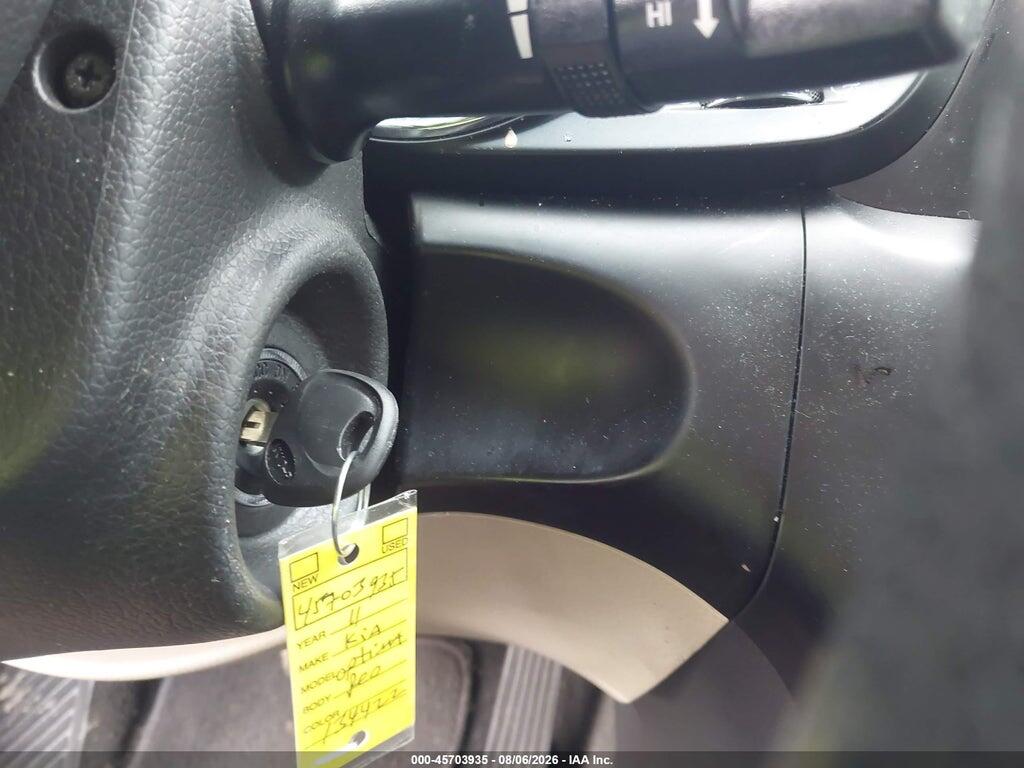 KNAGM4A72B5134422 2011 KIA OPTIMA photo no. 11