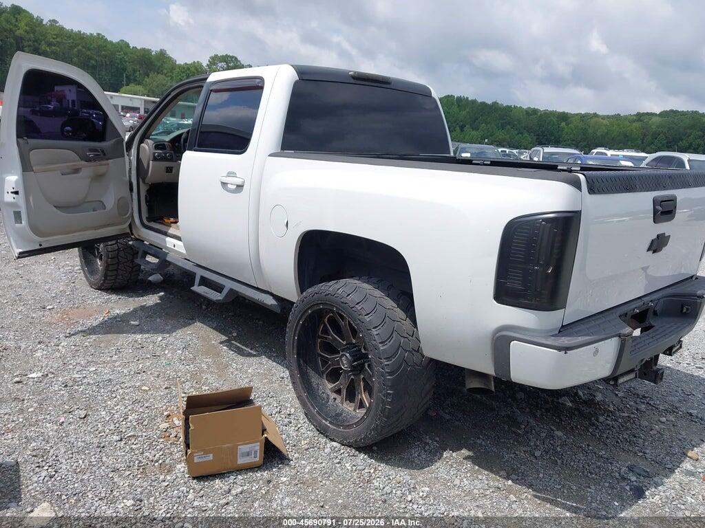 3GCPKTE34BG297785 2011 CHEVROLET SILVERADO 1500 photo no. 3