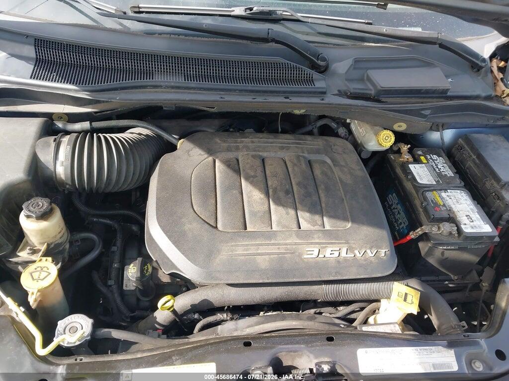 2A4RR8DG5BR758745 2011 CHRYSLER TOWN & COUNTRY photo no. 10