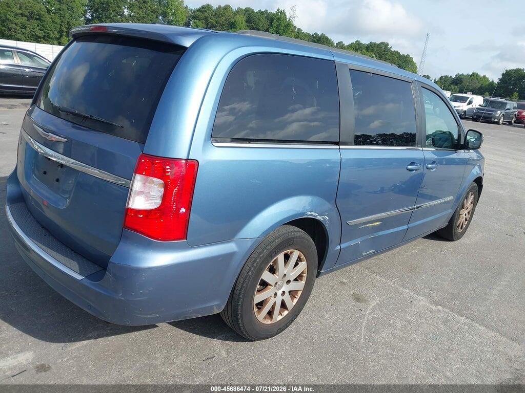 2A4RR8DG5BR758745 2011 CHRYSLER TOWN & COUNTRY photo no. 4