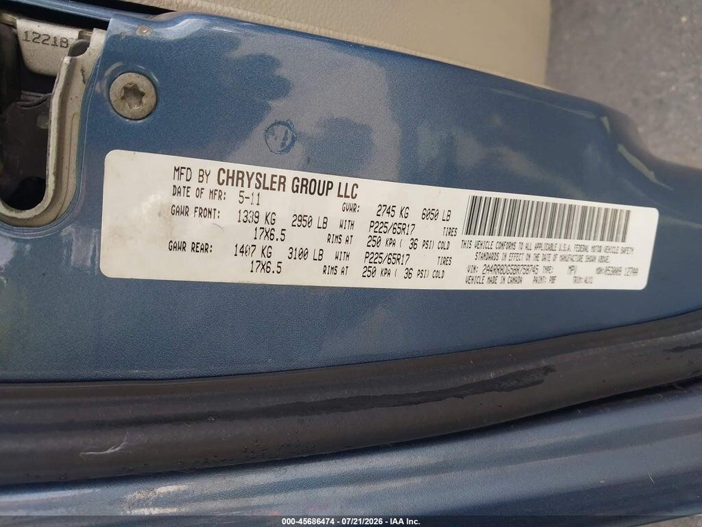 2A4RR8DG5BR758745 2011 CHRYSLER TOWN & COUNTRY photo no. 9