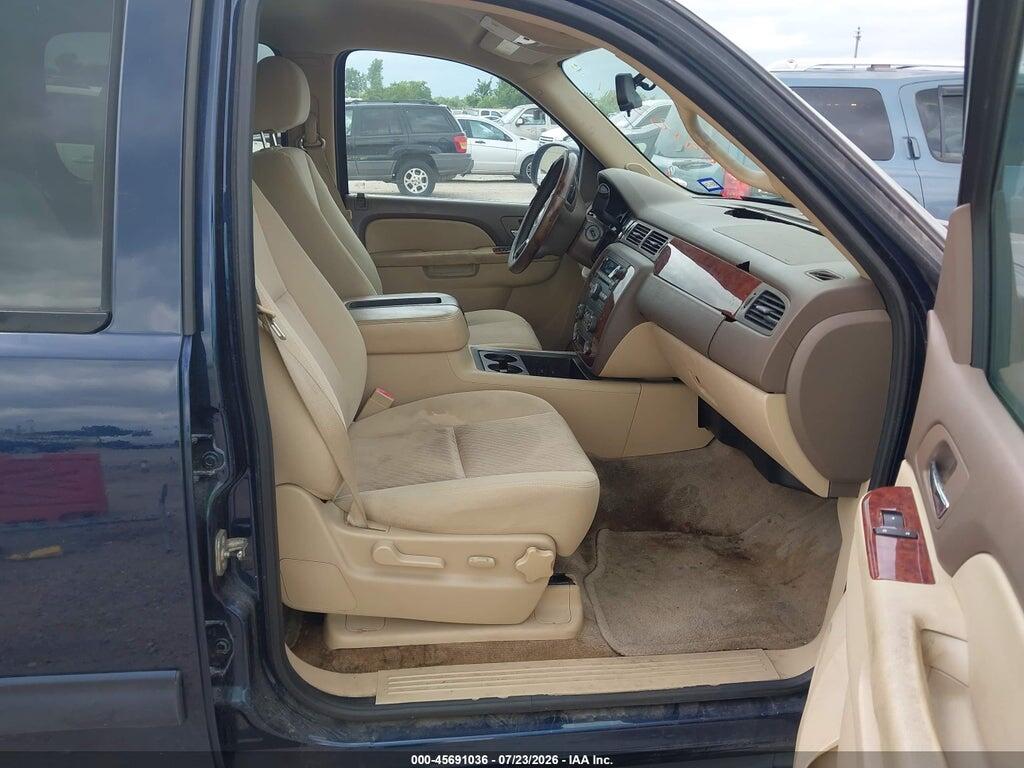 3GNMCEE06BG326793 2011 CHEVROLET AVALANCHE 1500 photo no. 5