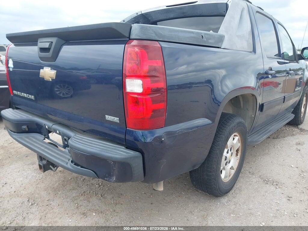 3GNMCEE06BG326793 2011 CHEVROLET AVALANCHE 1500 photo no. 6