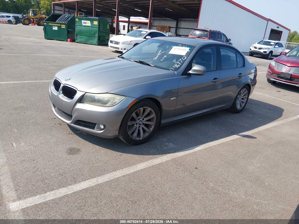 WBAPH7C50BE461712 2011 BMW 328I photo no. 2