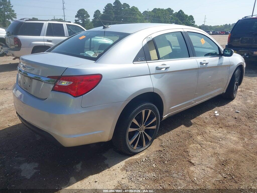 1C3CCBBB0CN146182 2012 CHRYSLER 200 photo no. 4