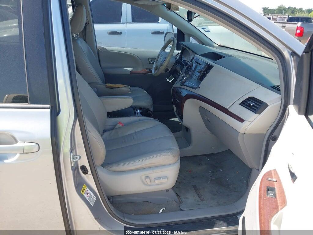 5TDYK3DC9CS209029 2012 TOYOTA SIENNA photo no. 5