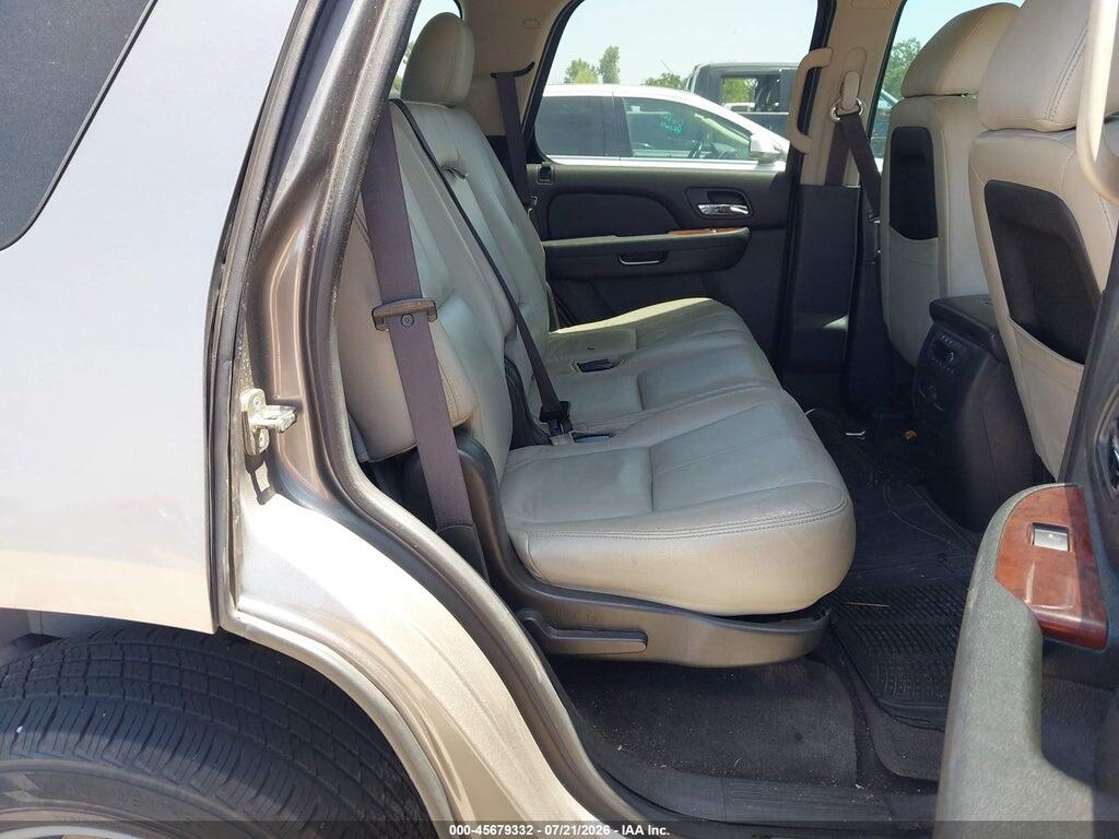 1GNSCAE02CR293891 2012 CHEVROLET TAHOE photo no. 8