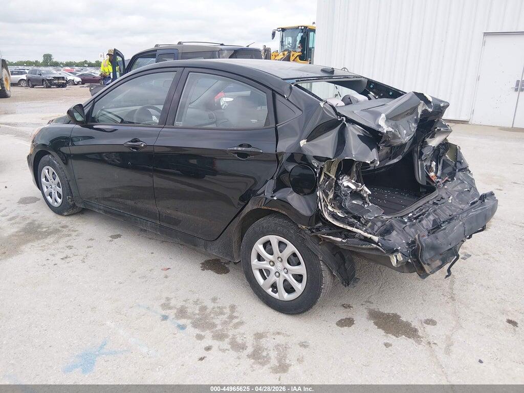 KMHCT4AE2DU559856 2013 HYUNDAI ACCENT photo no. 3