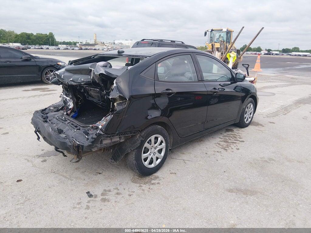 KMHCT4AE2DU559856 2013 HYUNDAI ACCENT photo no. 4