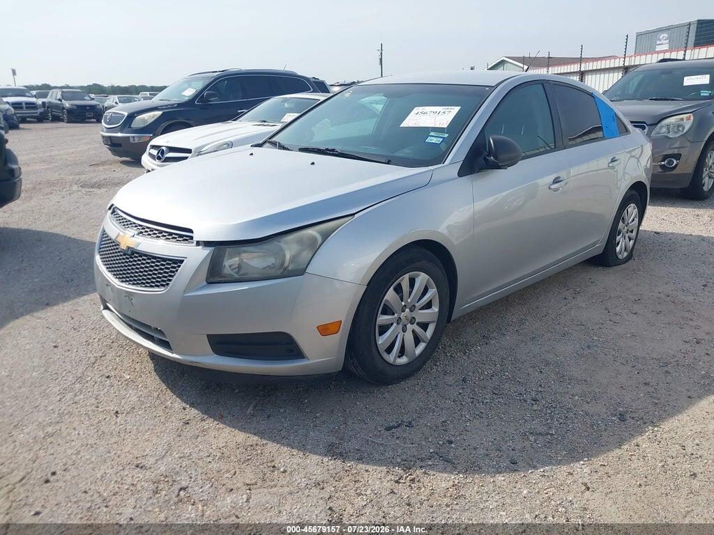 1G1PA5SHXD7305197 2013 CHEVROLET CRUZE photo no. 2