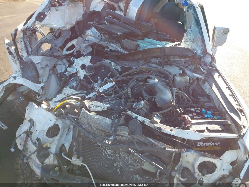 JTEBU4BF0EK202852 2014 TOYOTA FJ CRUISER photo no. 10