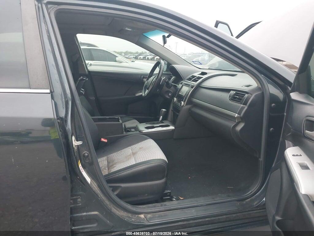 4T1BF1FK7EU379256 2014 TOYOTA CAMRY photo no. 5