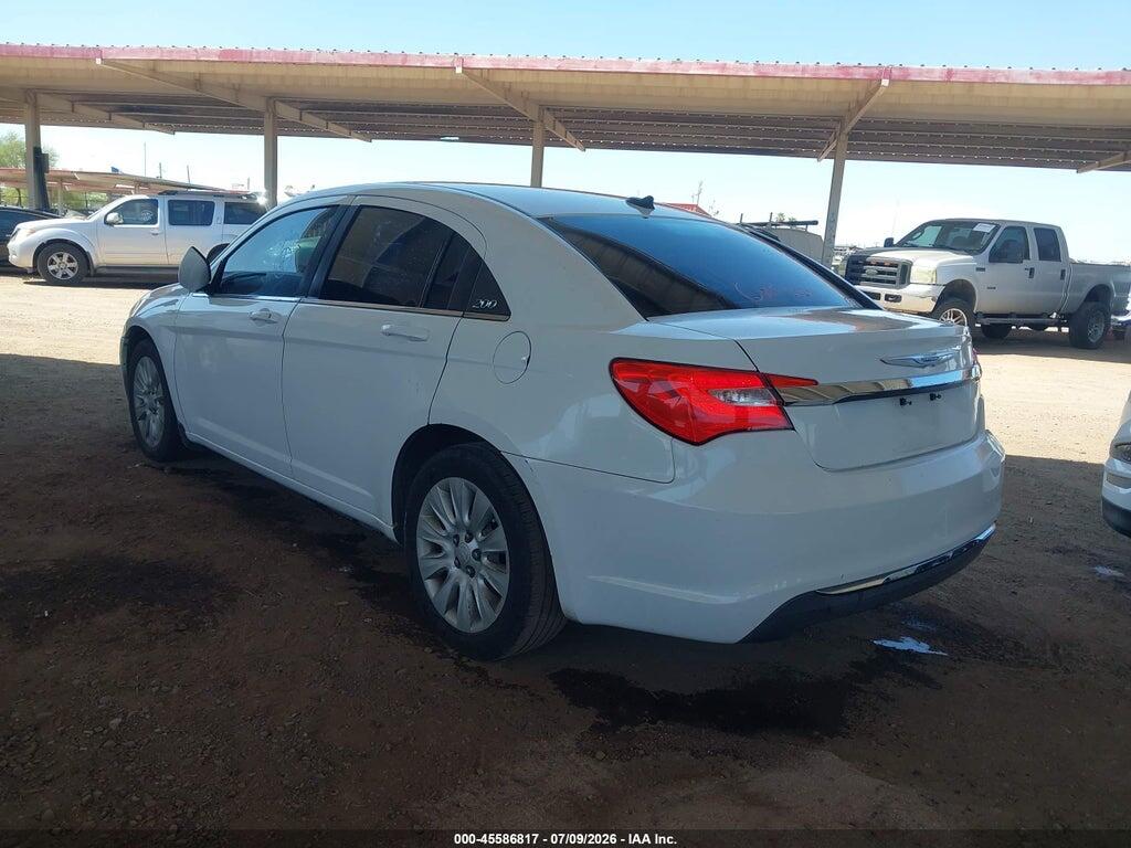 1C3CCBAB4EN170389 2014 CHRYSLER 200 photo no. 3