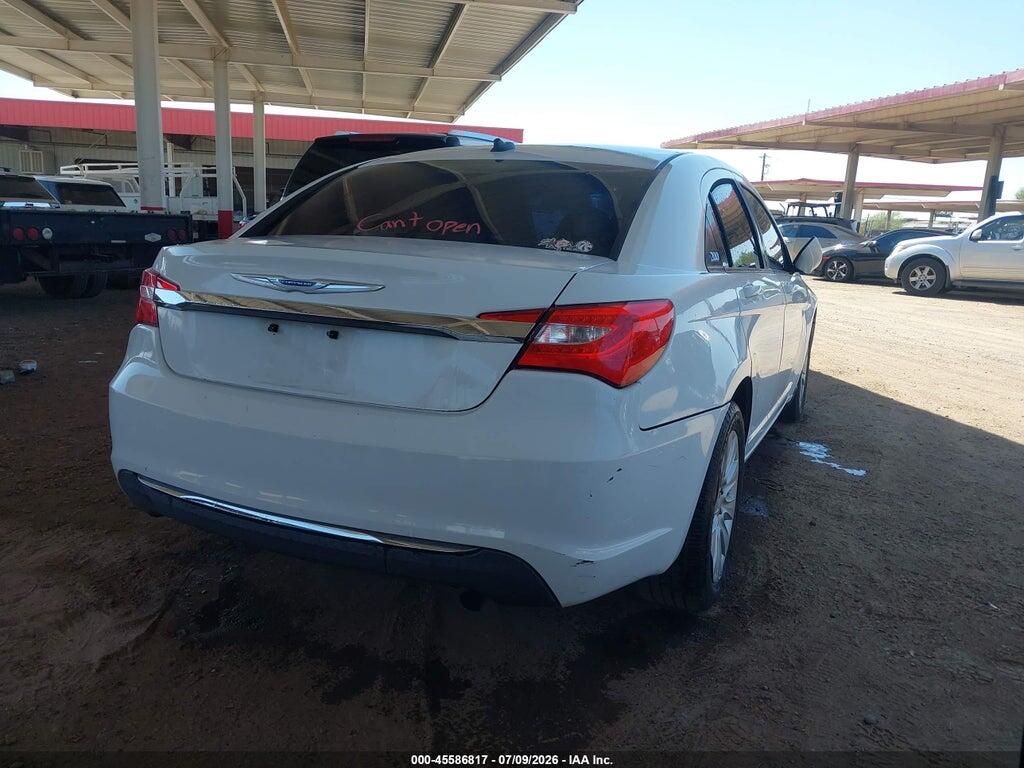 1C3CCBAB4EN170389 2014 CHRYSLER 200 photo no. 4