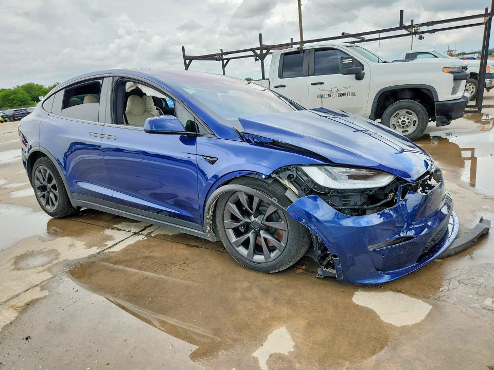7SAXCBE50NF334191 2022 TESLA MODEL X photo no. 4