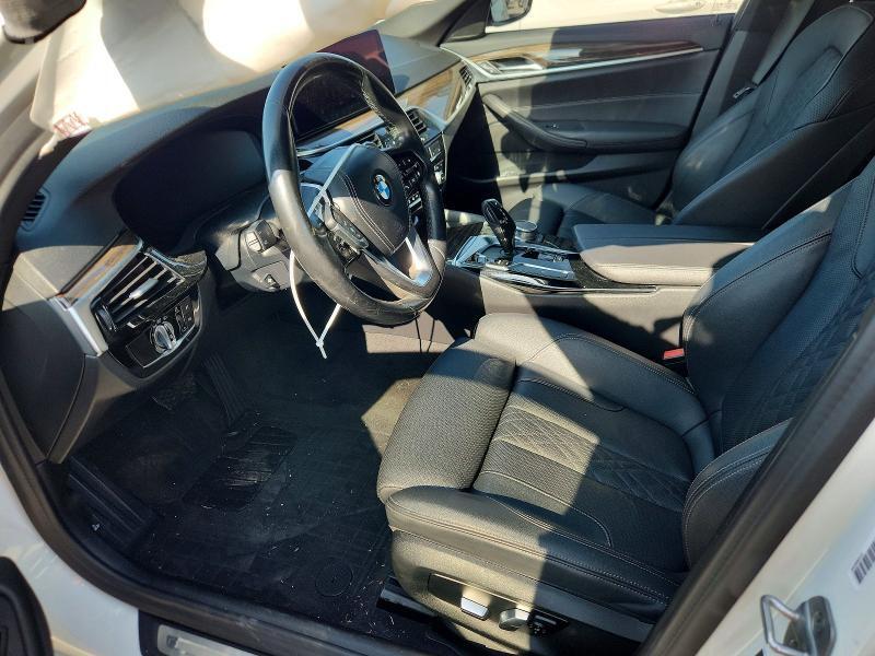 2021 BMW 530 I — Фото 13 из 16