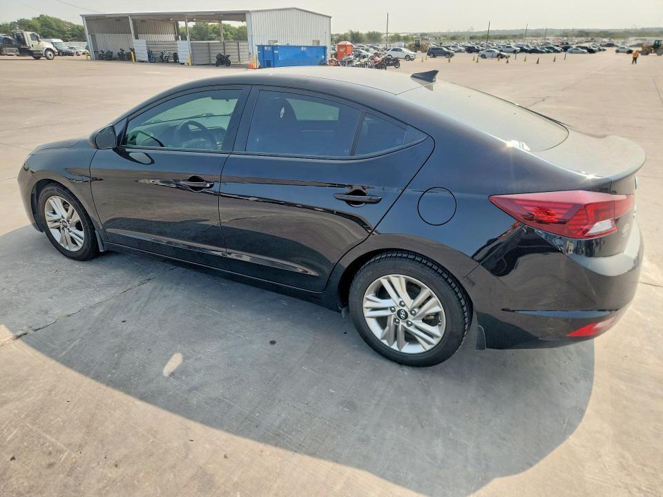 2020 HYUNDAI ELANTRA SEL — Фото 2 из 12