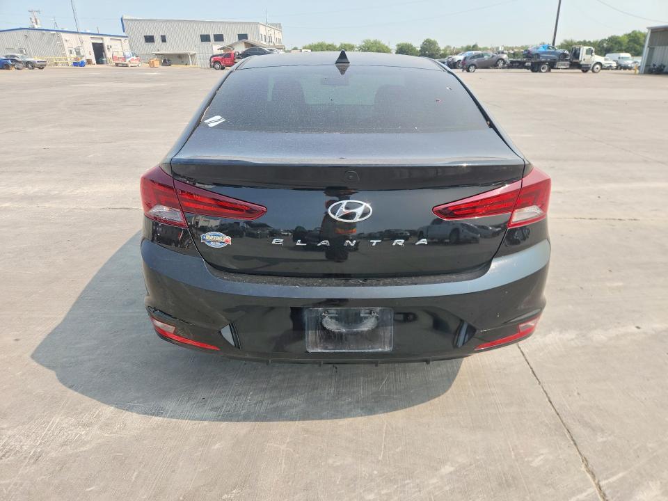 2020 HYUNDAI ELANTRA SEL — Фото 6 из 12